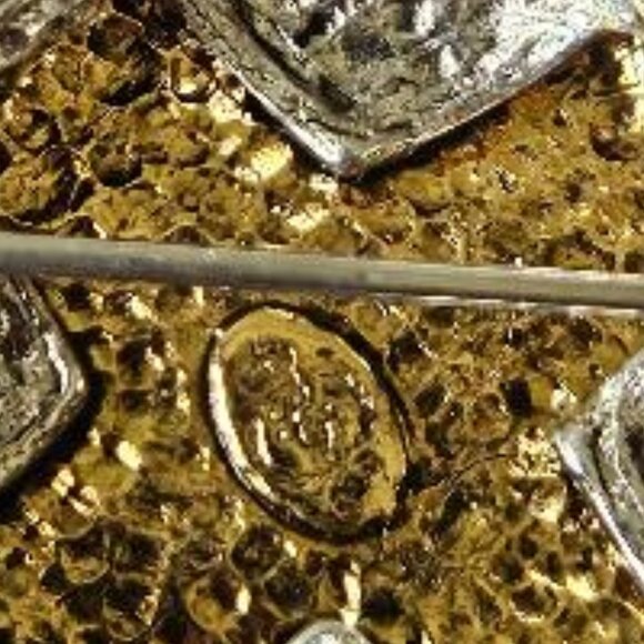 Vintage Premier Designs Maltese Cross Gothic Brooch Pin - Picture 4 of 4